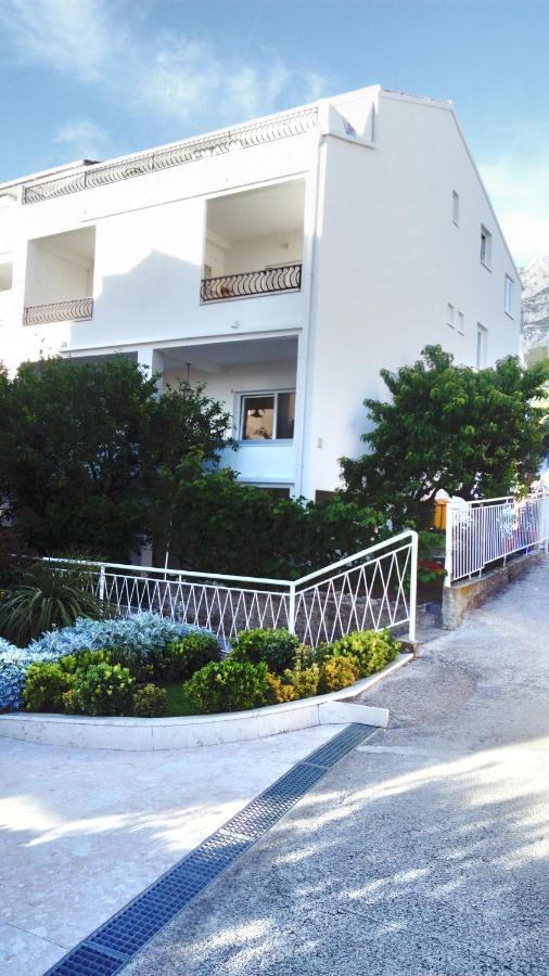 Apartman Lea Tucepi Exterior photo